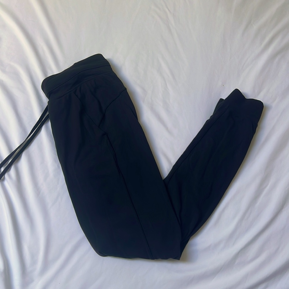 Lululemon Ready to Rulu Jogger